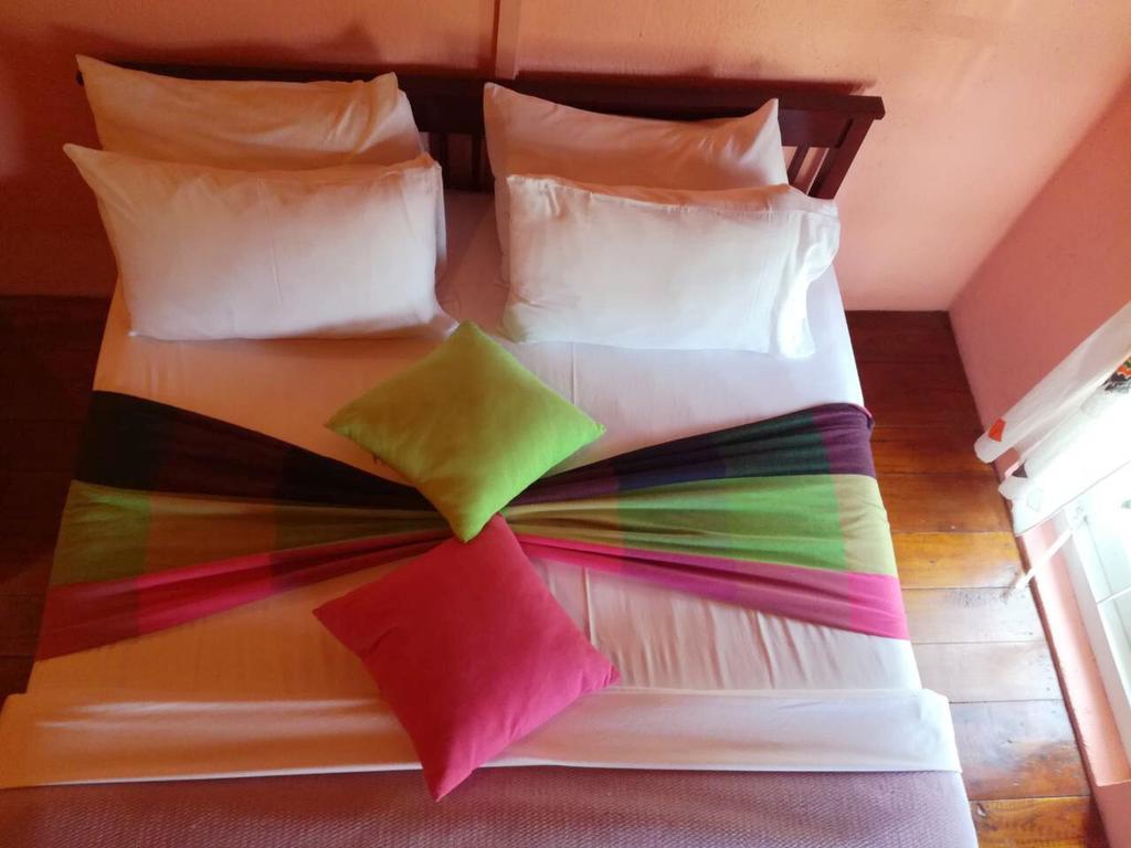 Sincere Wilderness Home Stay Нувара-Элия Экстерьер фото